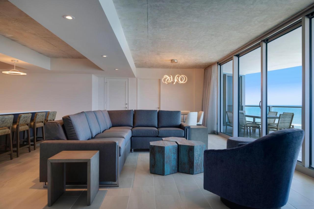 Max Resort
