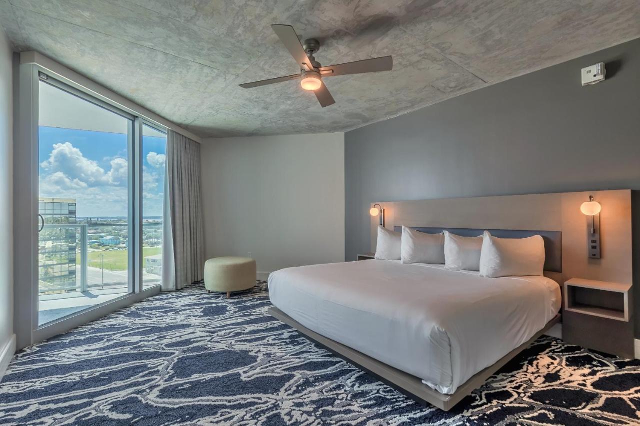 Max Resort