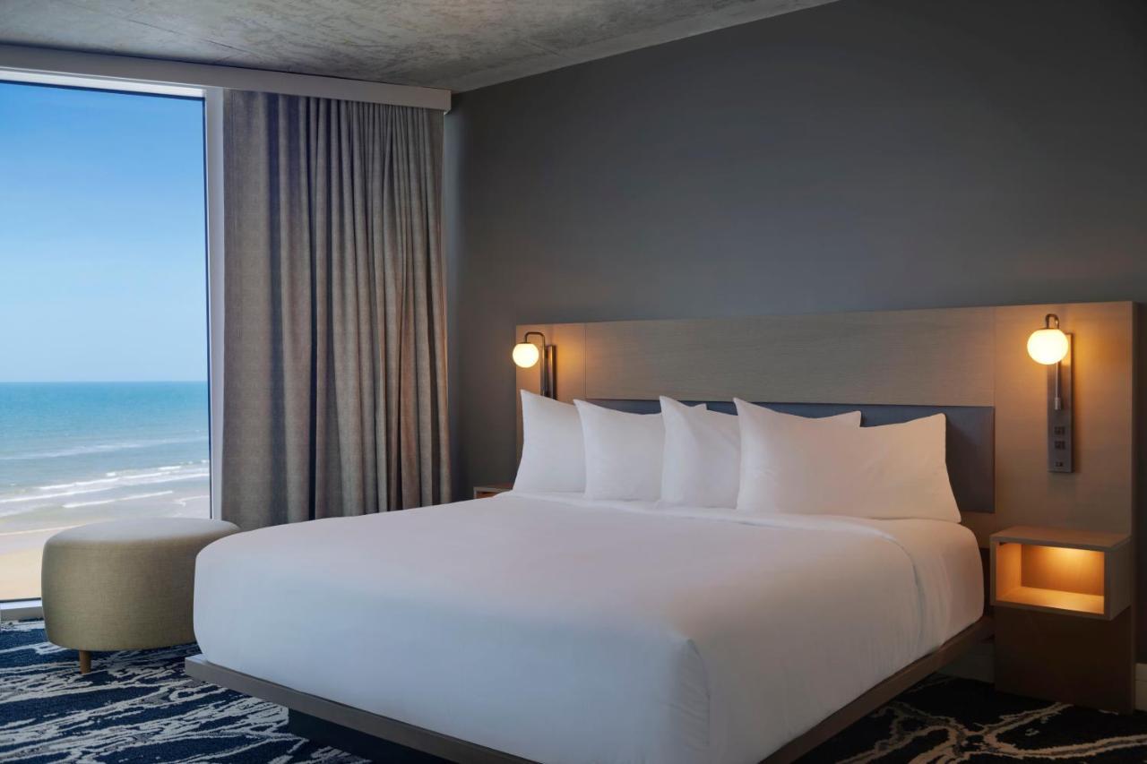 Max Resort