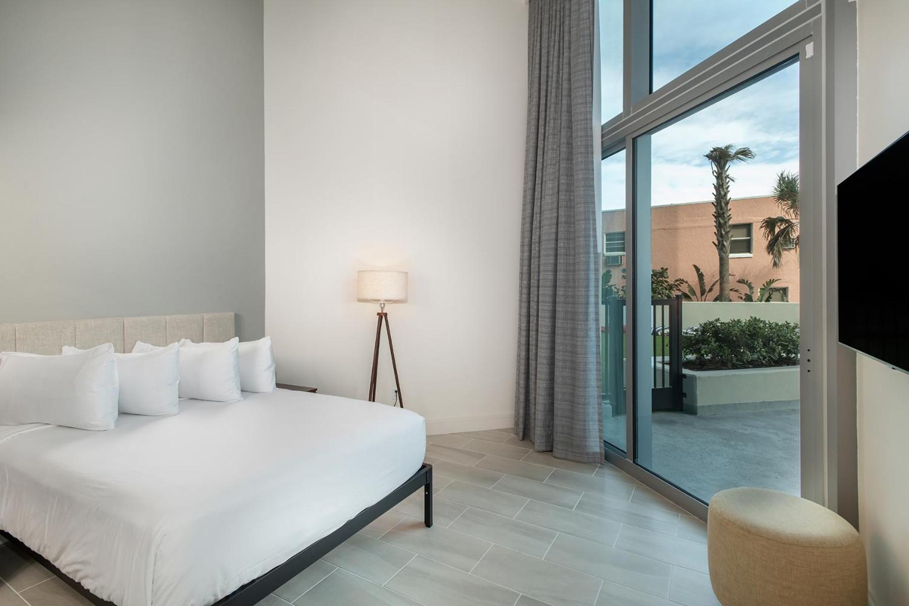 Max Resort Daytona Beach